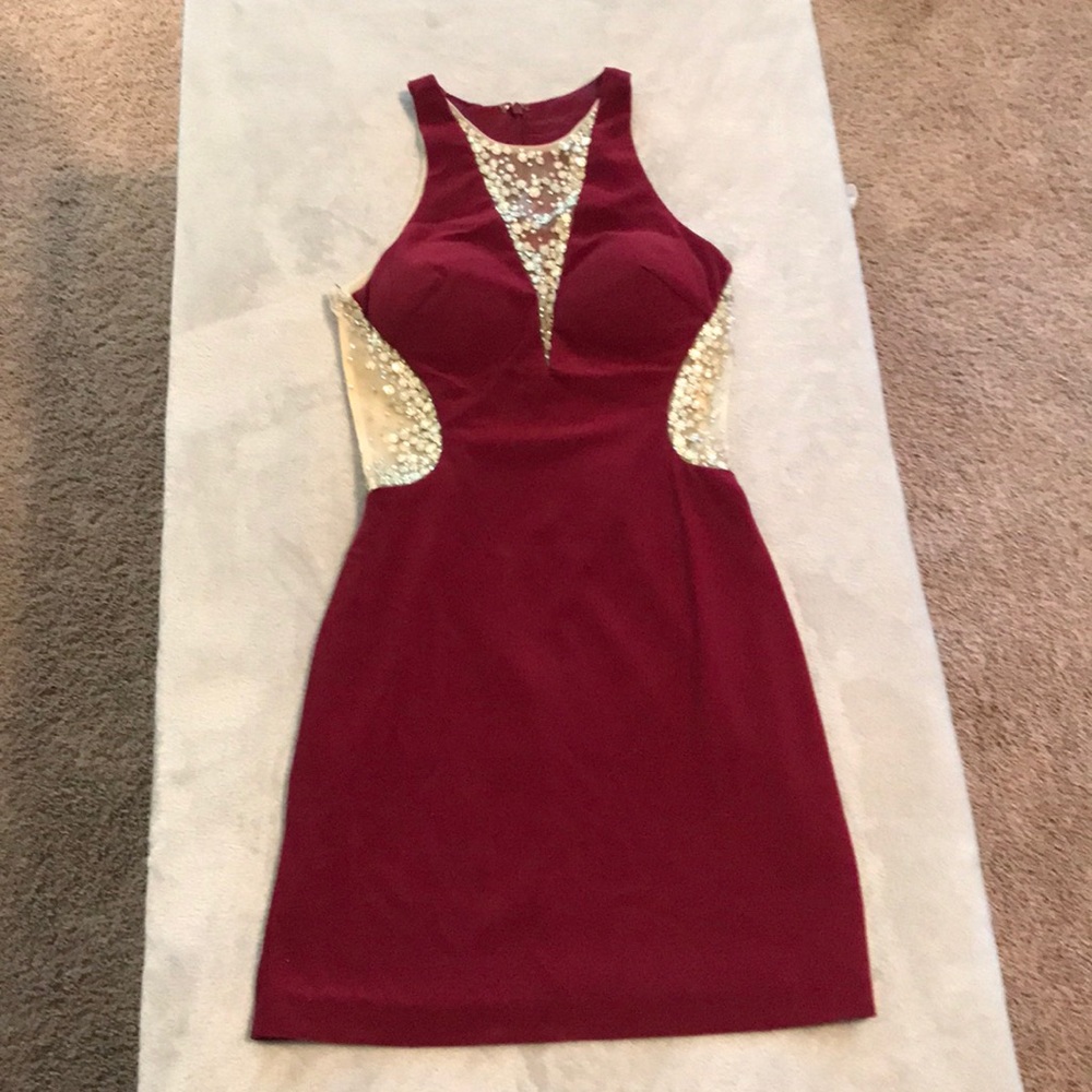Beautiful short formal dress.